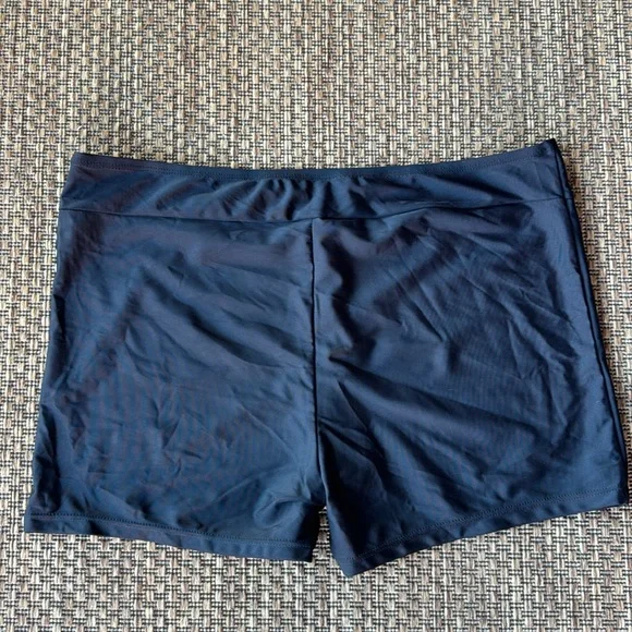 🔴 4/$15 Two Piece Halter Swim Suit - Picture 3 of 5